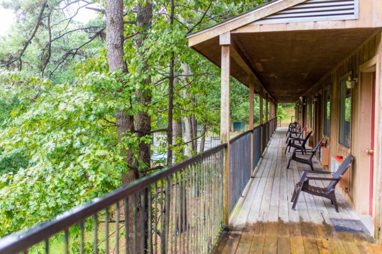 Razorback Lodge Eureka Springs Eksteriør billede