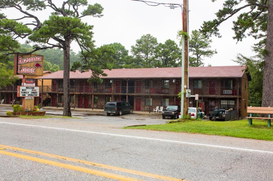 Razorback Lodge Eureka Springs Eksteriør billede